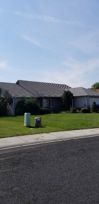 Main picture of 1617 Pirate Ln NE