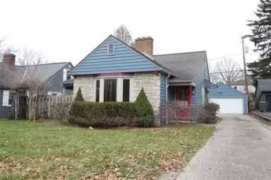 Main picture of 214 W Henderson Rd