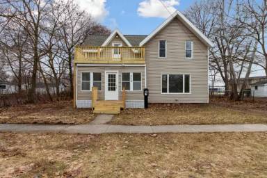 Main picture of 715 N University Ave