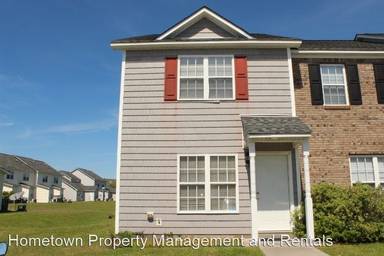Main picture of 200 Bridgewood Dr