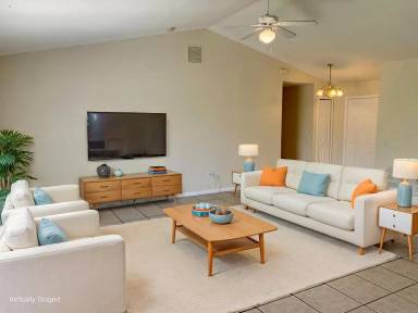Main picture of 606 Robin Ln