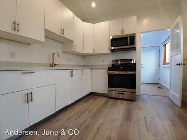 Main picture of 450 Collingwood St