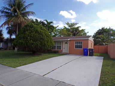Main picture of 6620 Broadview Blvd