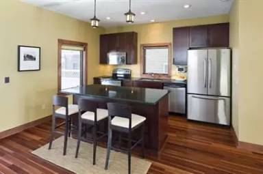 Main picture of 2323 Cole Ave SE