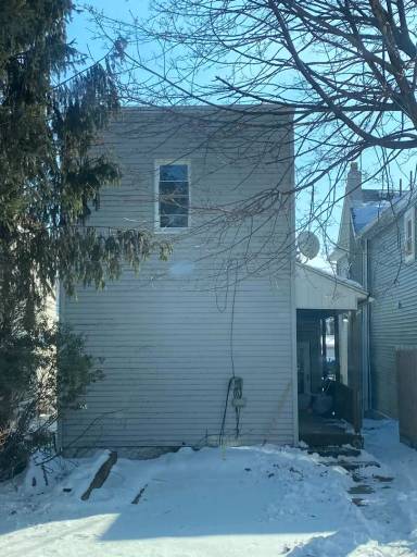 Main picture of 311 N Lincoln Ave