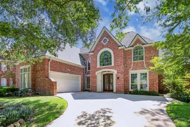 Main picture of 14 Twilight Glen Ct