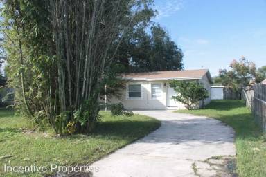 Main picture of 7612 Ferrara Ave