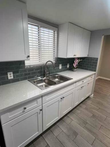 Main picture of 5370 E Lake Mead Blvd