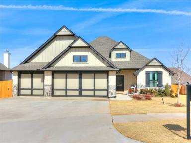 Main picture of 4305 NW 156th Pl