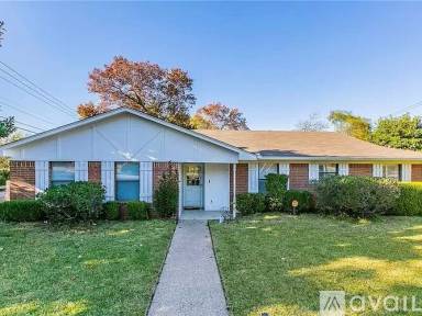 Main picture of 3031 Maple Hill Cir