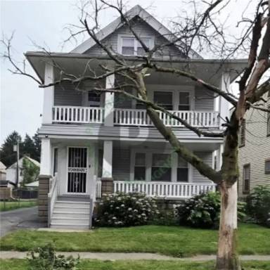 Main picture of 9611 Larnder Ave