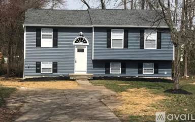 Main picture of 430 Howard Manor Dr