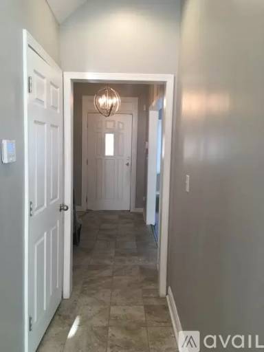 Main picture of 7938 S Loomis Blvd