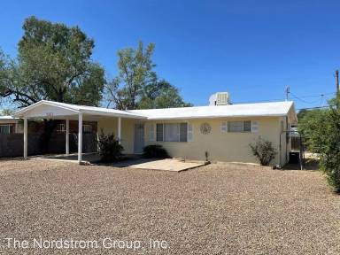 Main picture of 2511 N Euclid Ave