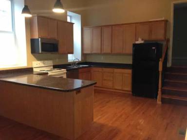 Main picture of 3414 California Ave