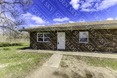 Main picture of 106 S Keystone Cir
