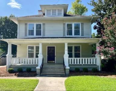 Main picture of 419 Piedmont St