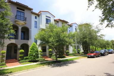 Main picture of 5920 Printery St