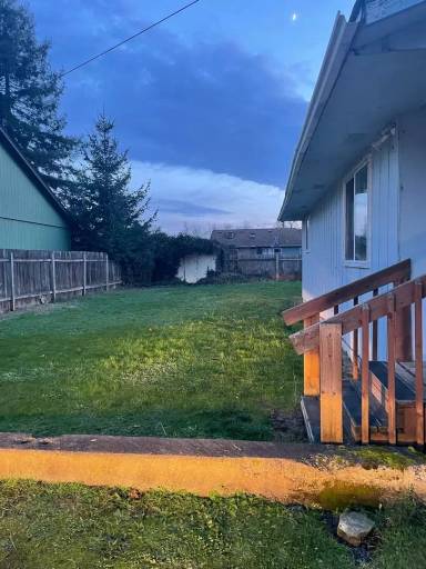 Main picture of 5420 Cedar St SE