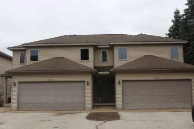 Main picture of 6211 Loretta Ln
