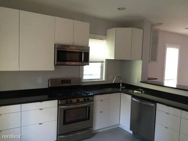 Main picture of 278 Cypress St