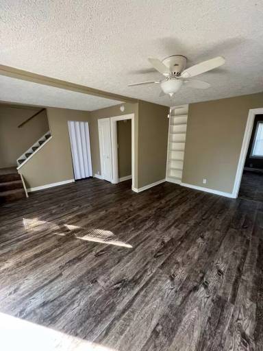 Main picture of 4106 S 1st St