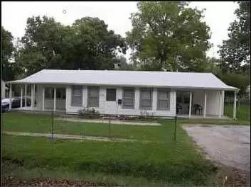 Main picture of 3309 S Overton Ave
