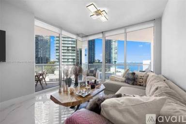 Main picture of Platinum Condo