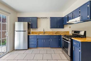 Main picture of 350 Pismo St
