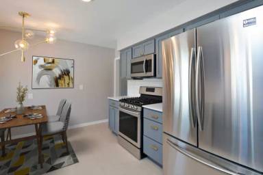 Main picture of 5204 Grandview Ln