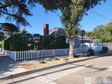 Main picture of 1345 S Parton St