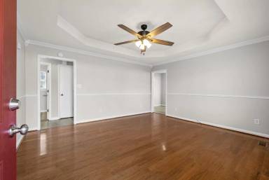 Main picture of 333 Lafayette Point Cir