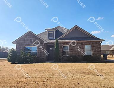 Main picture of 108 Grip Dr
