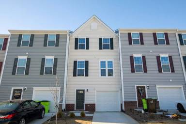 Main picture of 1216 Lizer Rd
