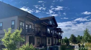 Main picture of 212 Broken Pine Ln