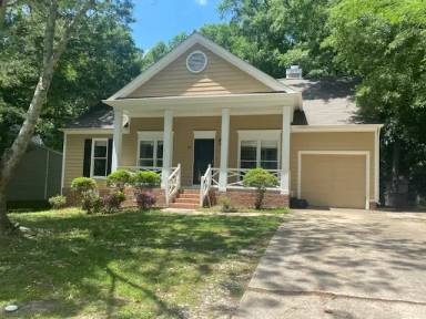Main picture of 714 Beddingfield Dr