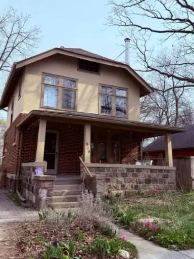 Main picture of 809 Sycamore Pl
