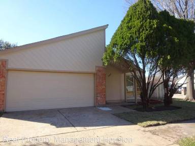 Main picture of 3915 Moss Tree Rd