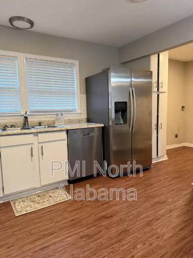 Main picture of 9921 Pulaski Pike
