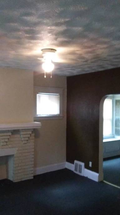 Main picture of 9236 Adams Ave
