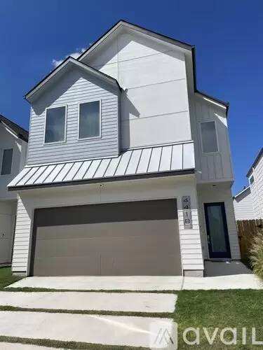 Main picture of 4418 Bora Bora Ln