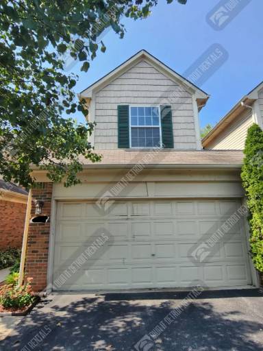 Main picture of 176 Legacy Park Cir