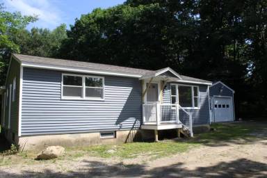 Main picture of 83 Lake Shore Dr