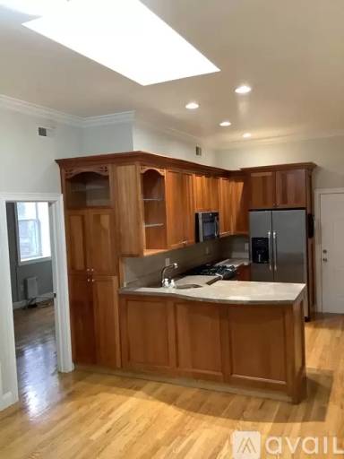 Main picture of 192 Avenue B