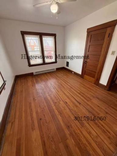 Main picture of 109 Fairground Ave