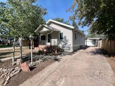 Main picture of 1405 16th Ave