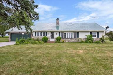 Main picture of 30 Highland Rd