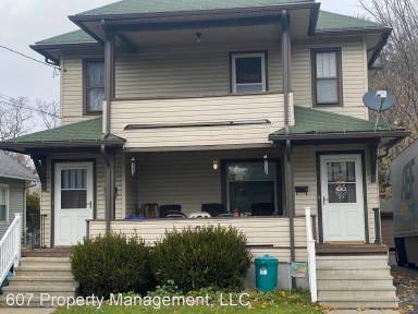 Main picture of 155 E Frederick St