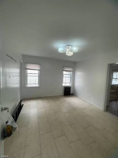 Main picture of 10431 90th Ave