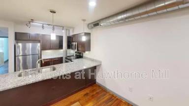Main picture of Lofts At Hawthorne Mill